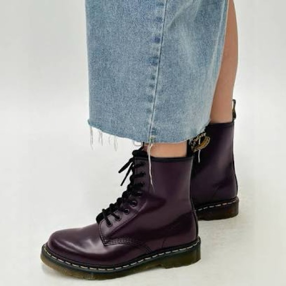 Dr. Martens Shoes - DR MARTENS 1460 Womens Worn Leather 8-Eyelet Ankle Boots - Purple